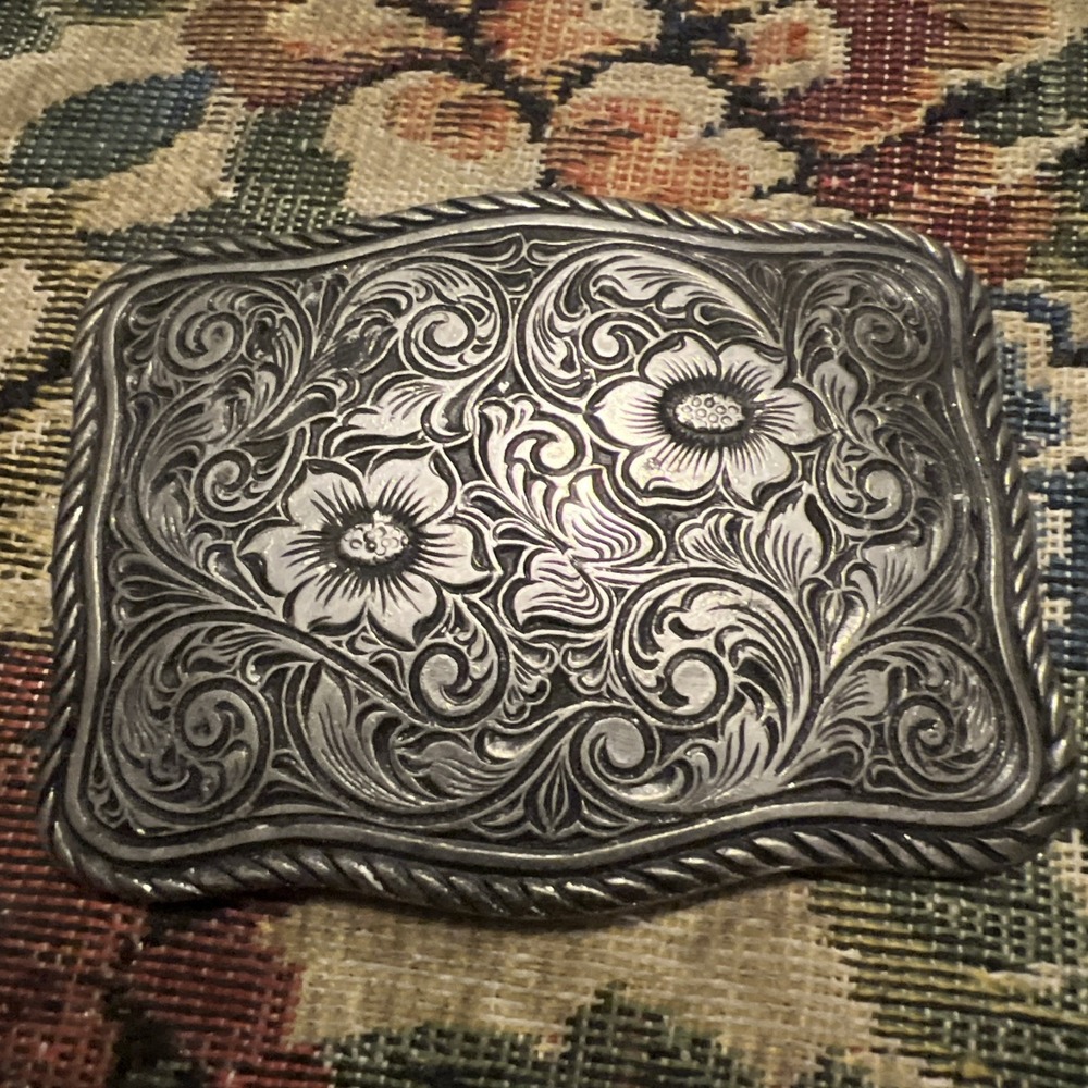 Western Dual Floral Engraved  Silver Tone Rope Border Rectangle Belt Buckle